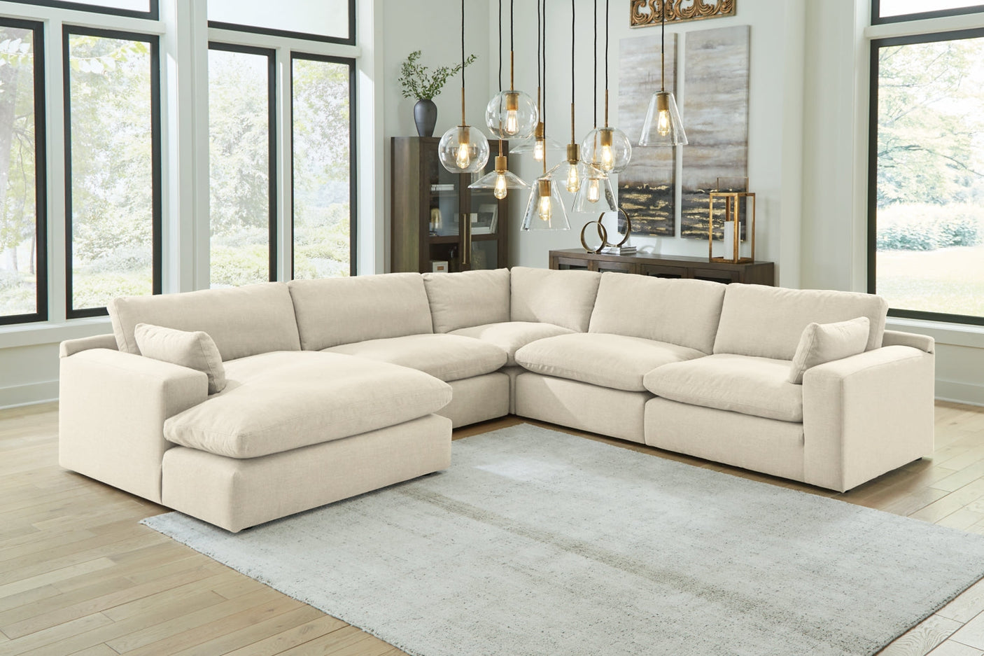 Elyza Stationary Sectionals