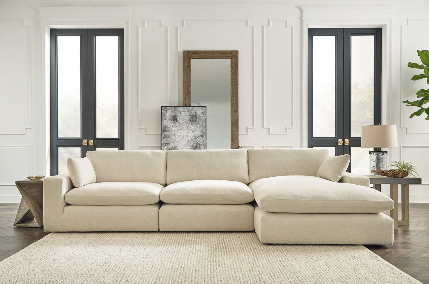 Elyza Stationary Sectionals