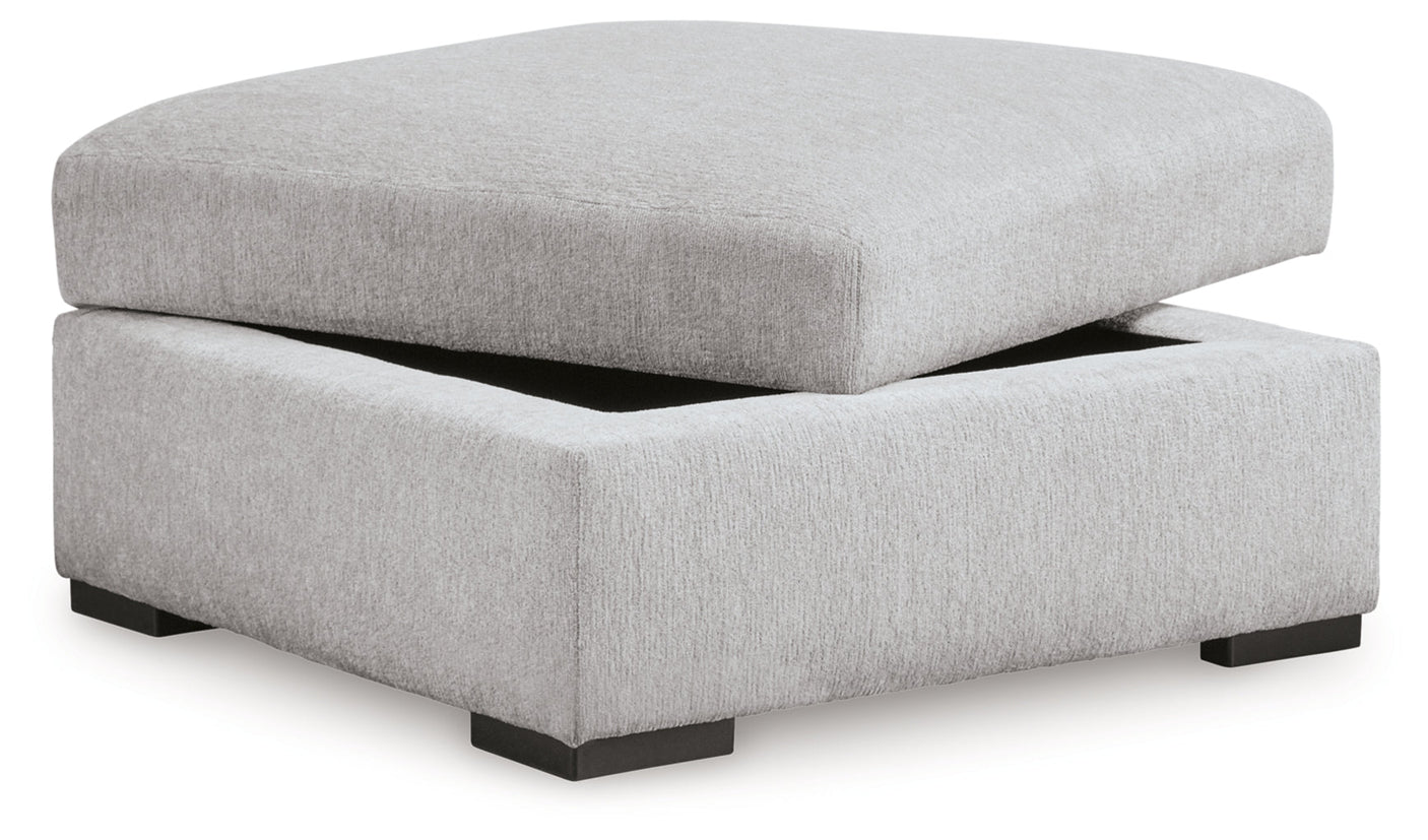 Gabyleigh Ottomans