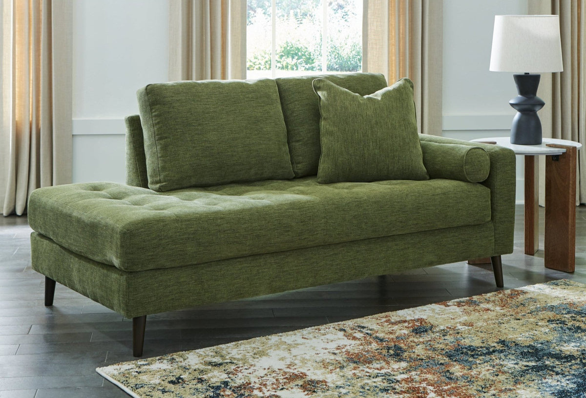 Blixer Sofa & Chaise