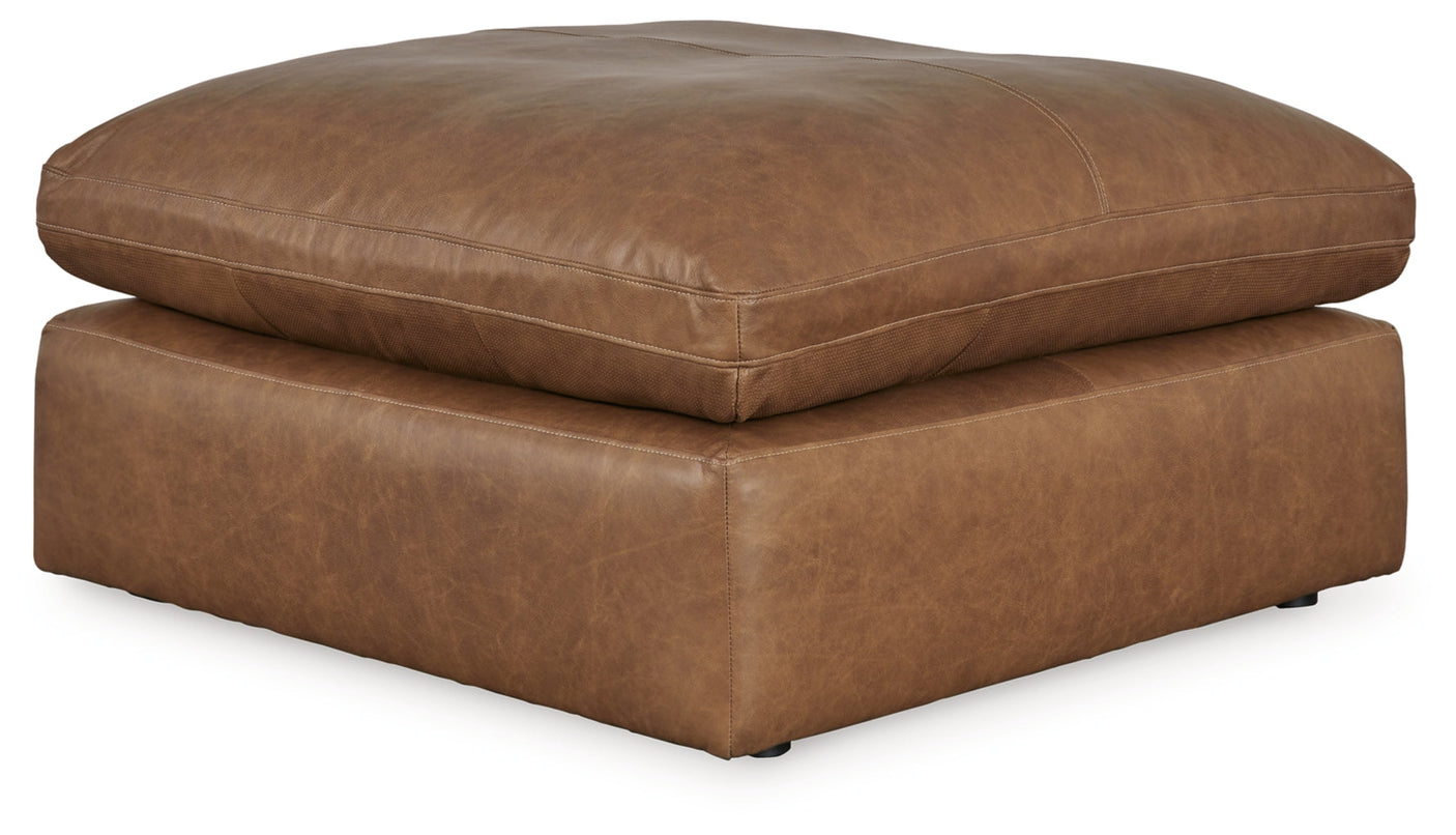 Emilia Ottomans
