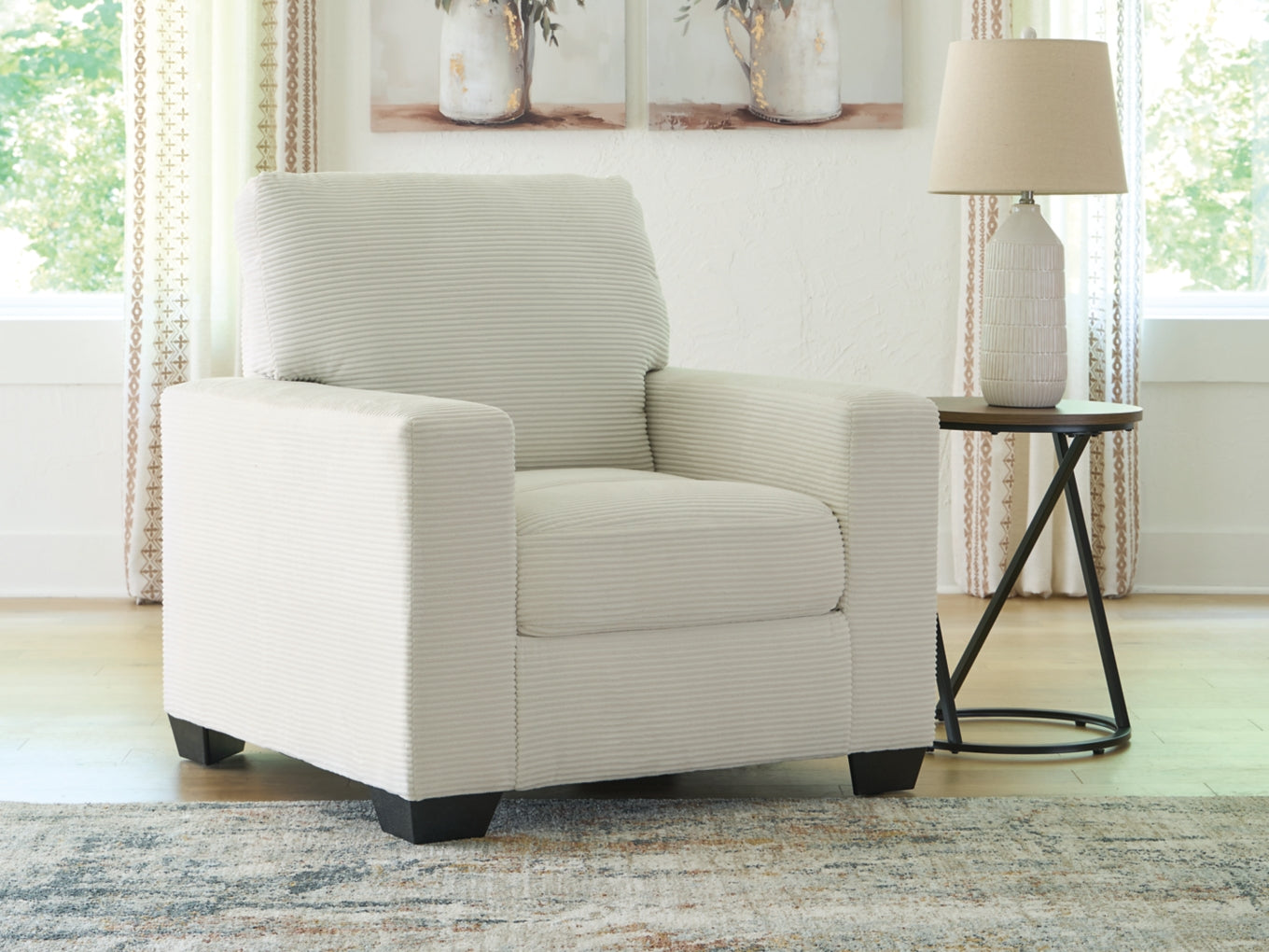 Amesley Chair