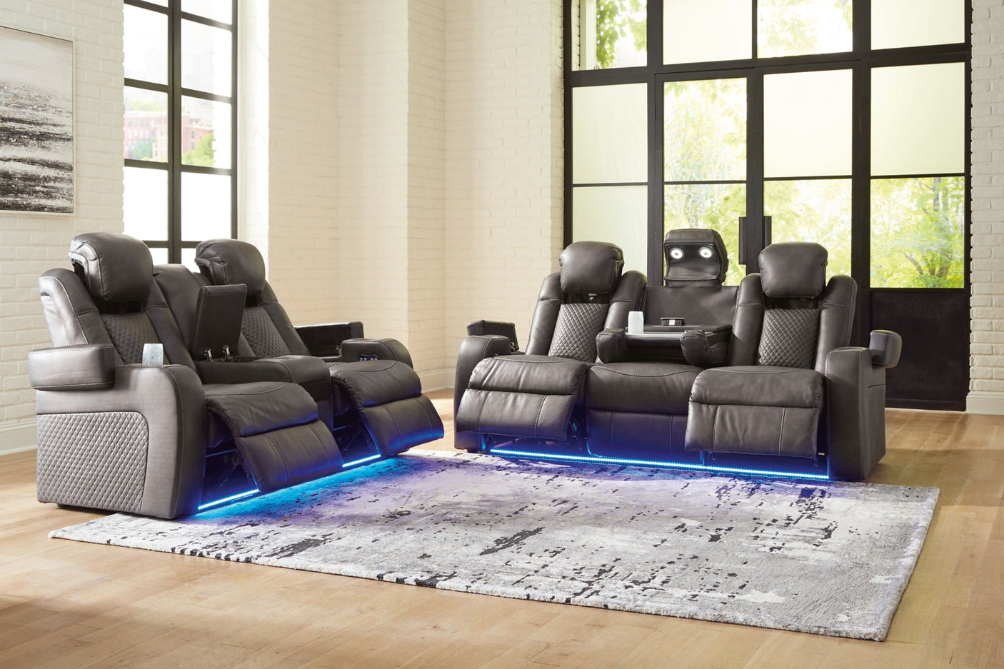 Fyne-Dyme Stationary Sofa Sets