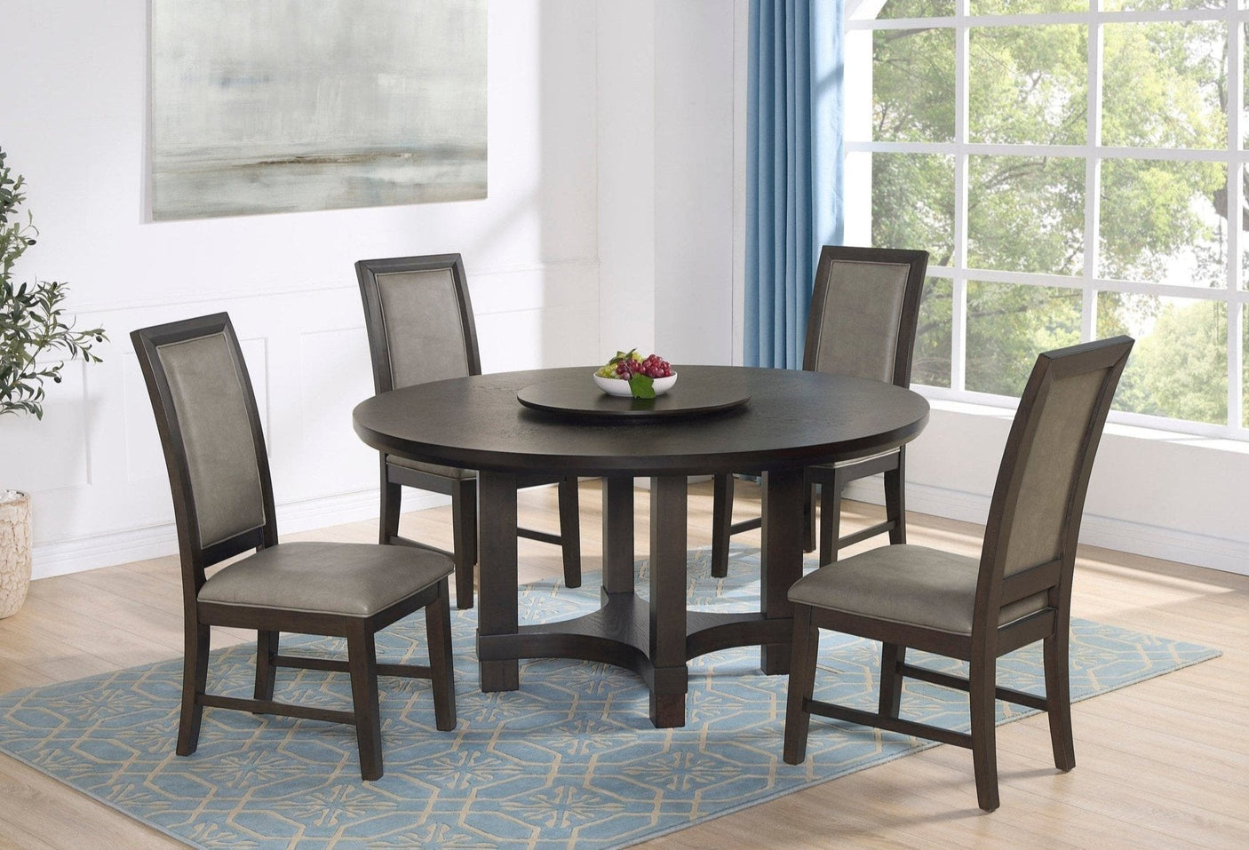 Jeffries Table w/ 4 Chairs