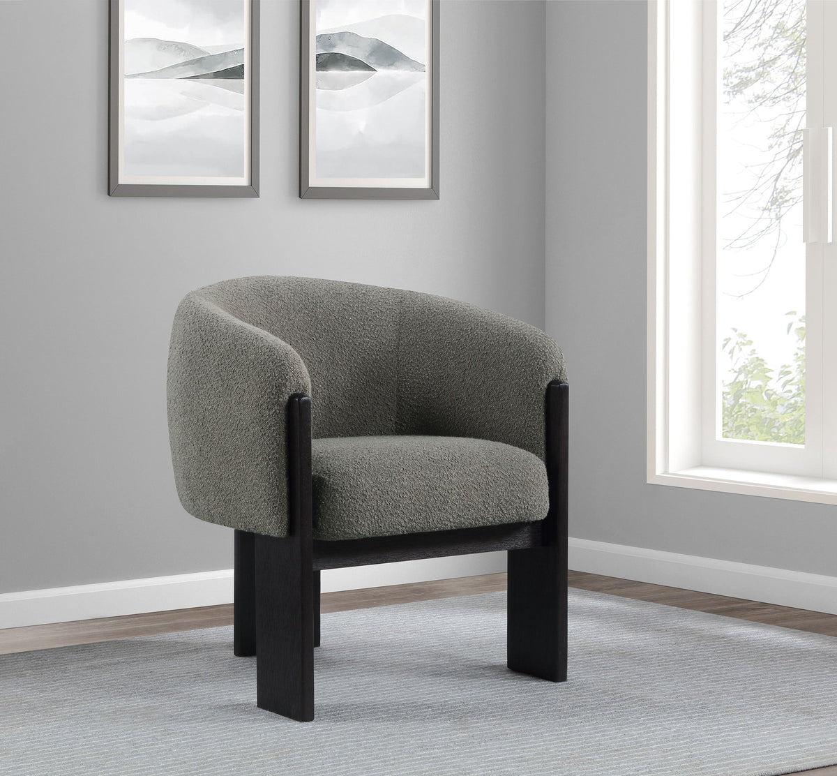 Valdez Accent Chairs