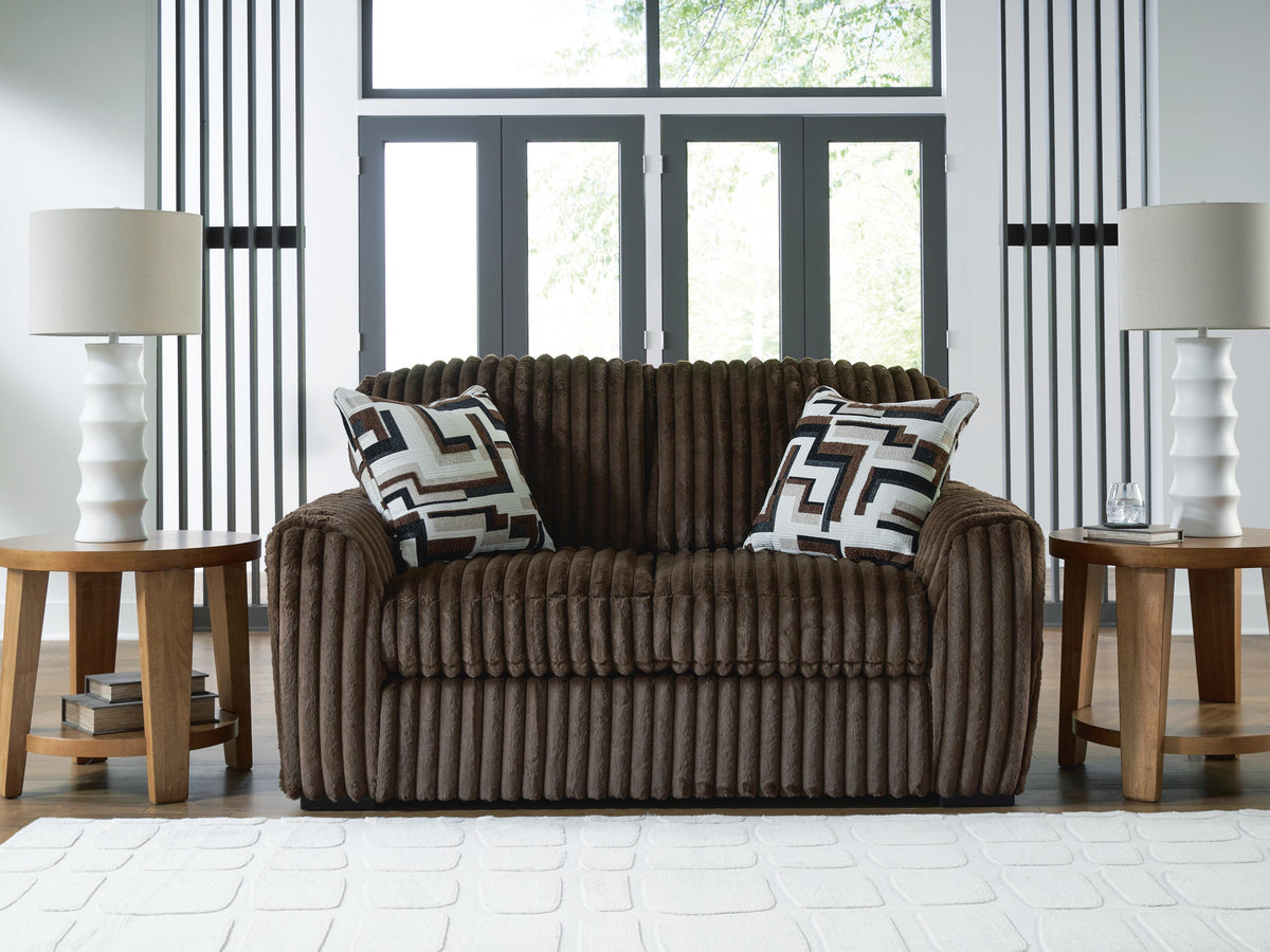 Doris Stationary Loveseats
