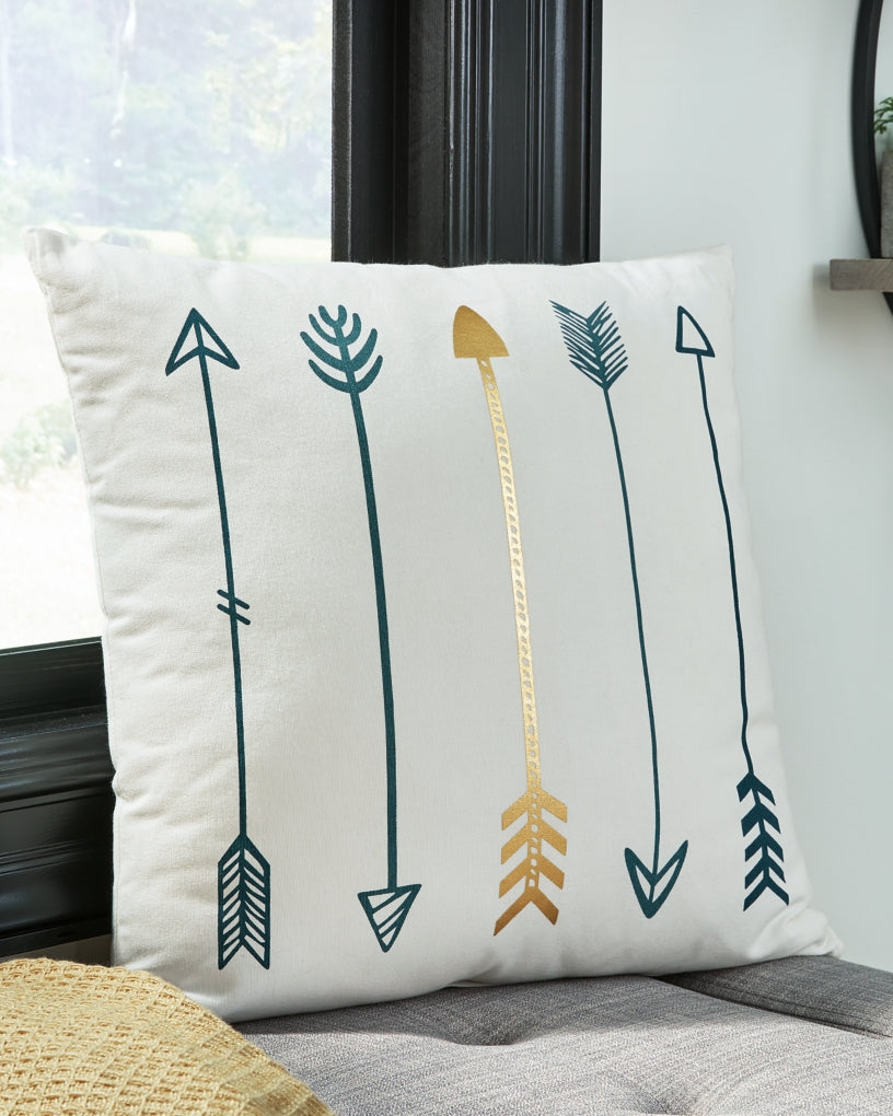 Gyldan Accent Pillows