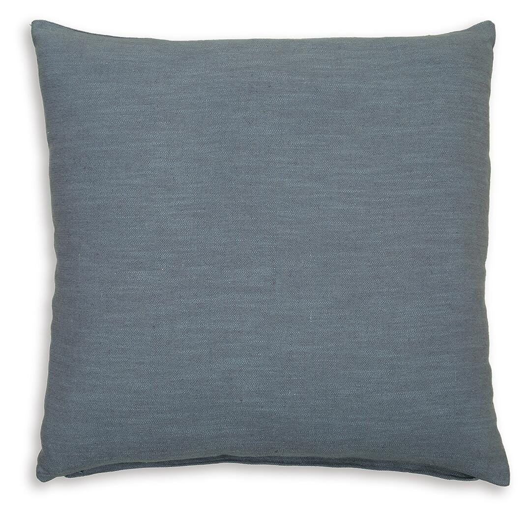 Thaneville Accent Pillows
