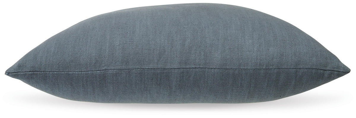 Thaneville Accent Pillows
