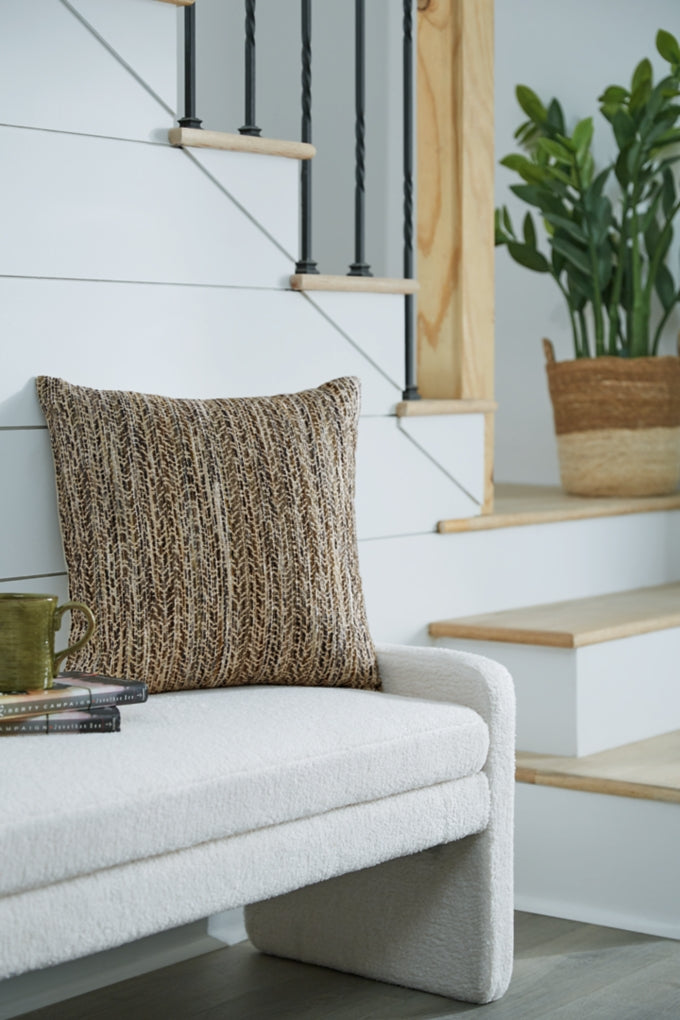 Jayner Accent Pillows