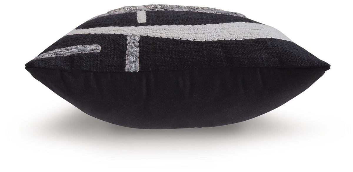 Gavrileigh Accent Pillows