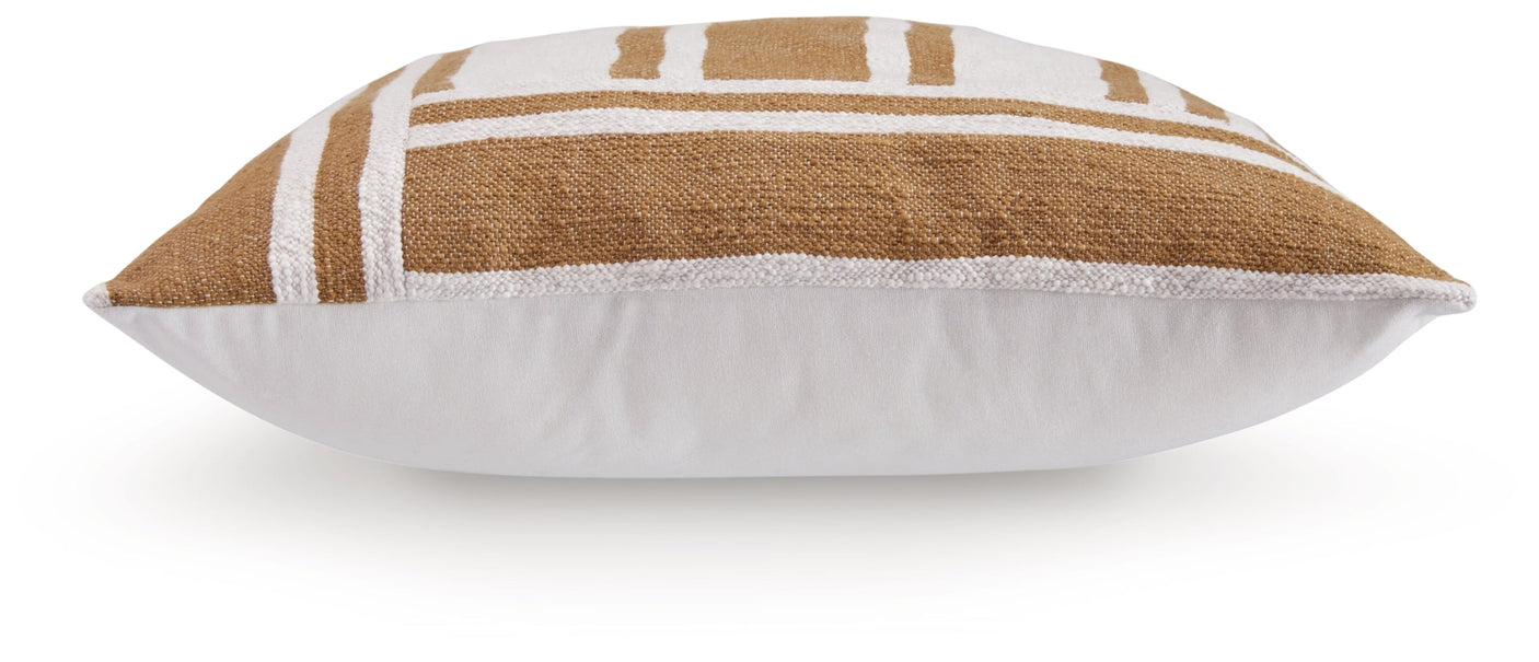 Darrman Accent Pillows