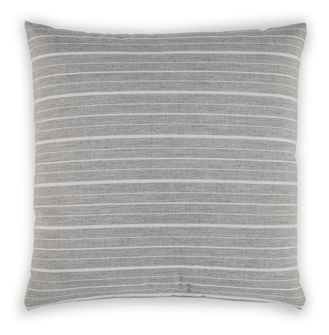 Vernthrone Accent Pillows