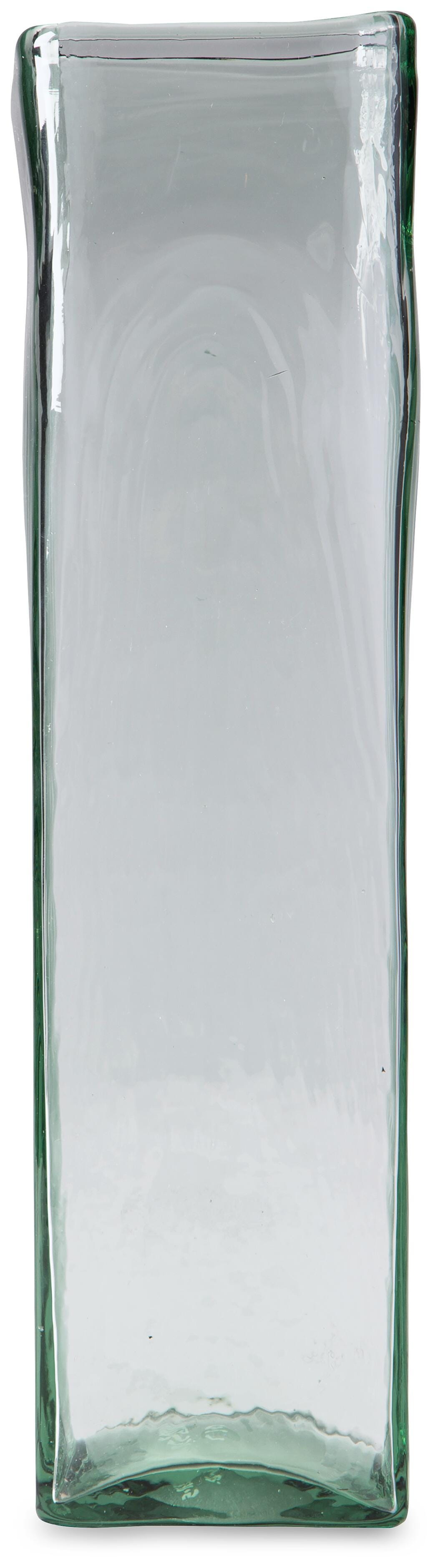 Taylow Vases