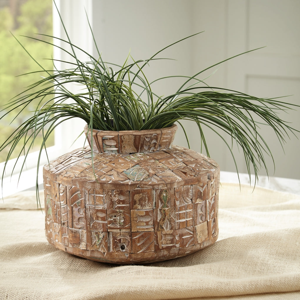 Meltland Vases