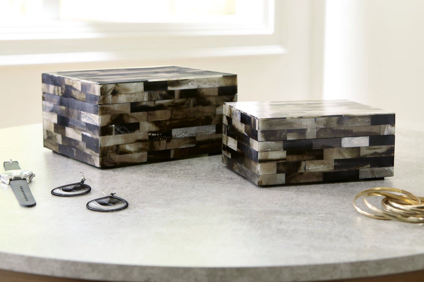 Ellford Baskets & Boxes