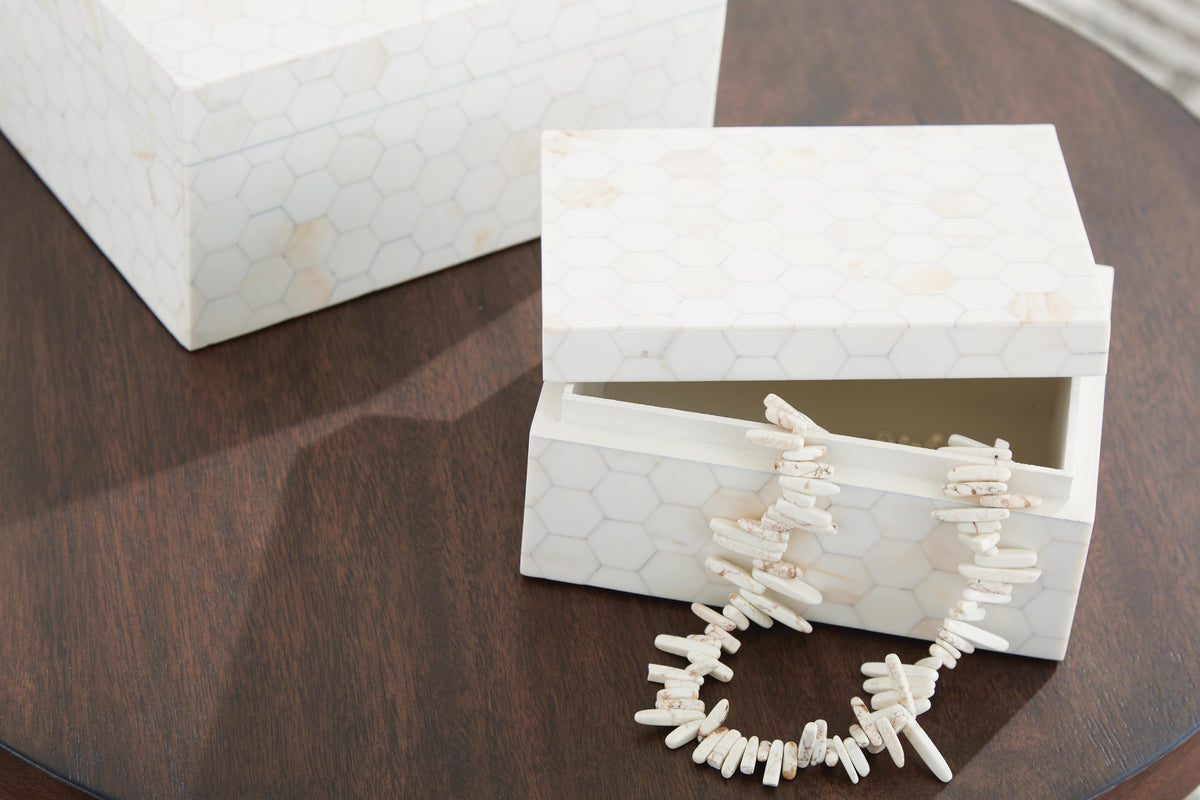 Aldenburg Baskets & Boxes