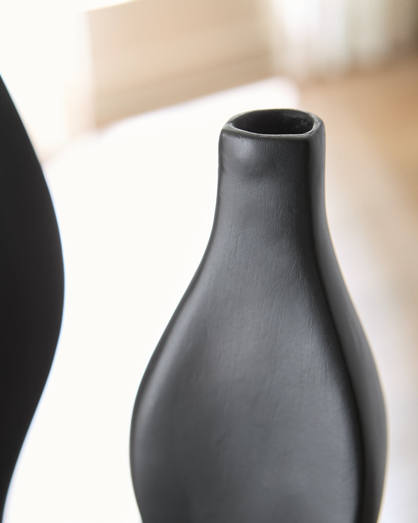 Judsen Vases