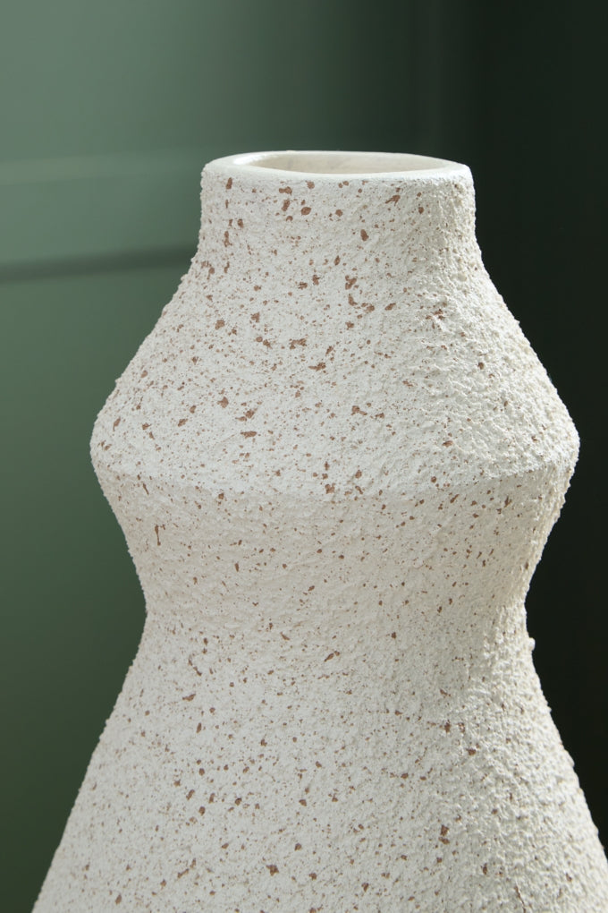 Dawthorne Vases