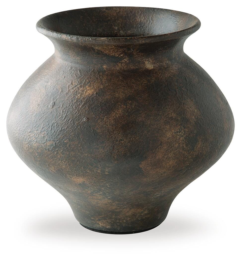 Laddlow Vases