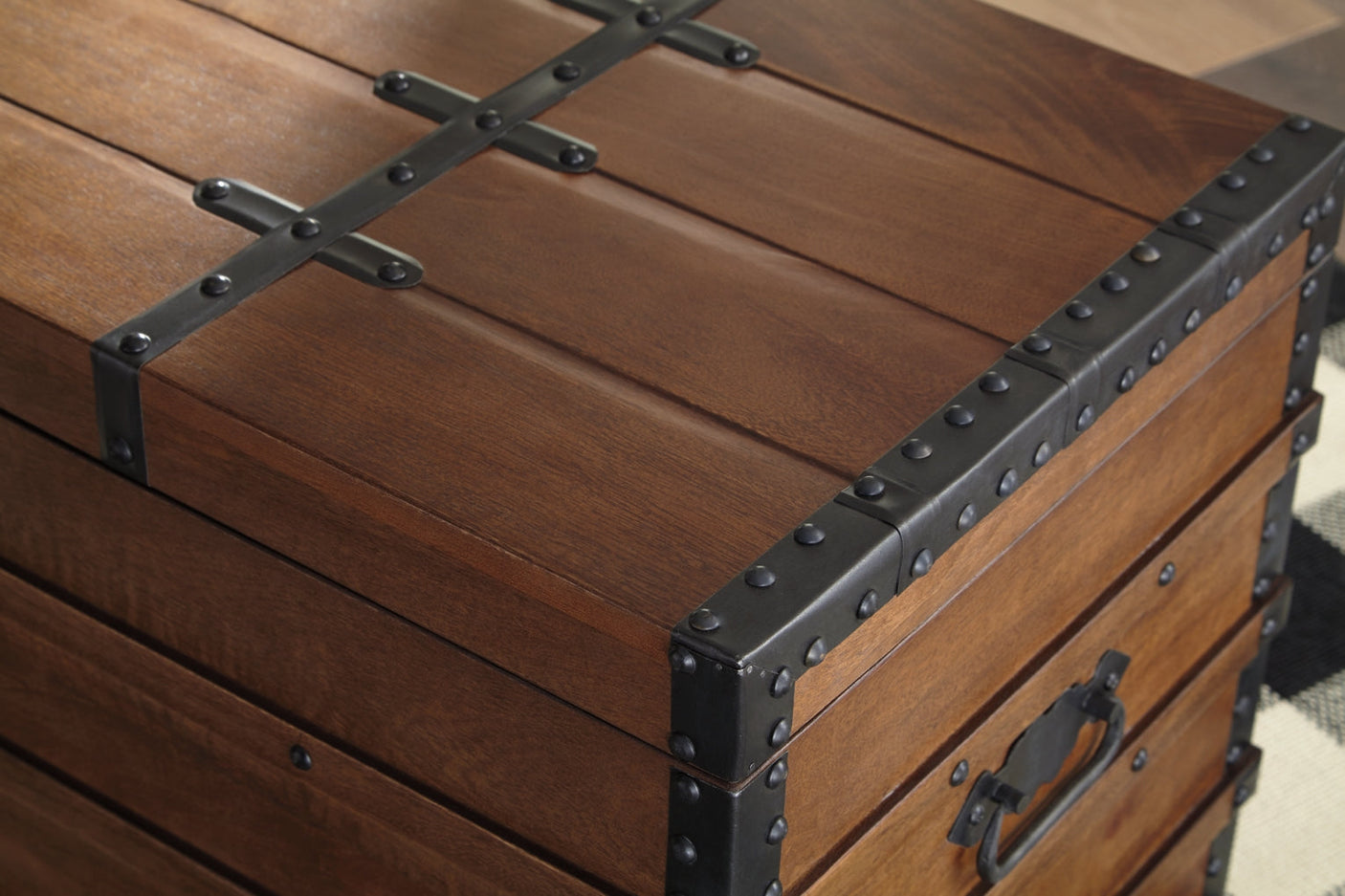 Kettleby Accent Cabinets