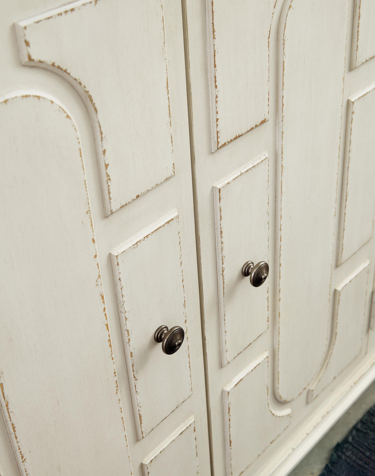Roranville Accent Cabinets