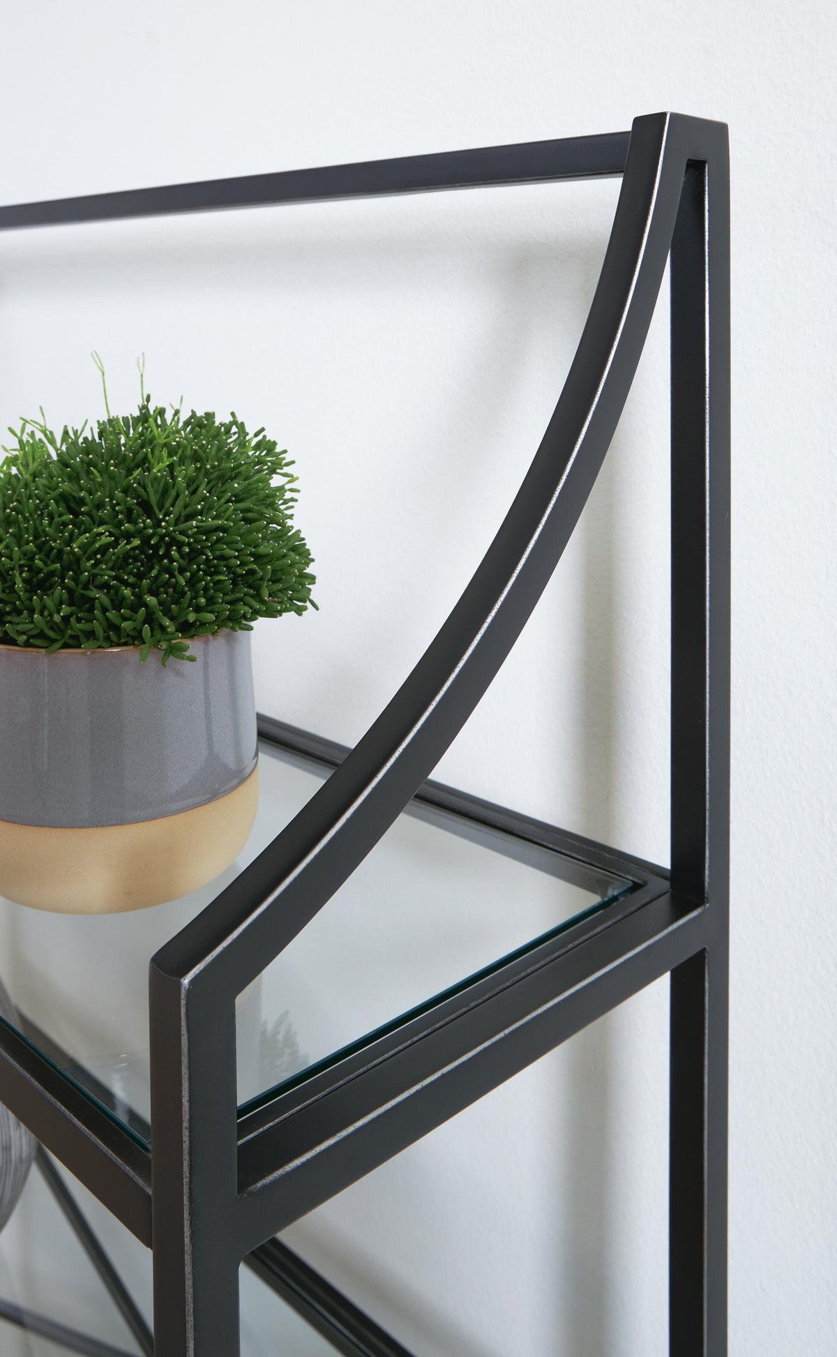 Dakerwell Bookcases