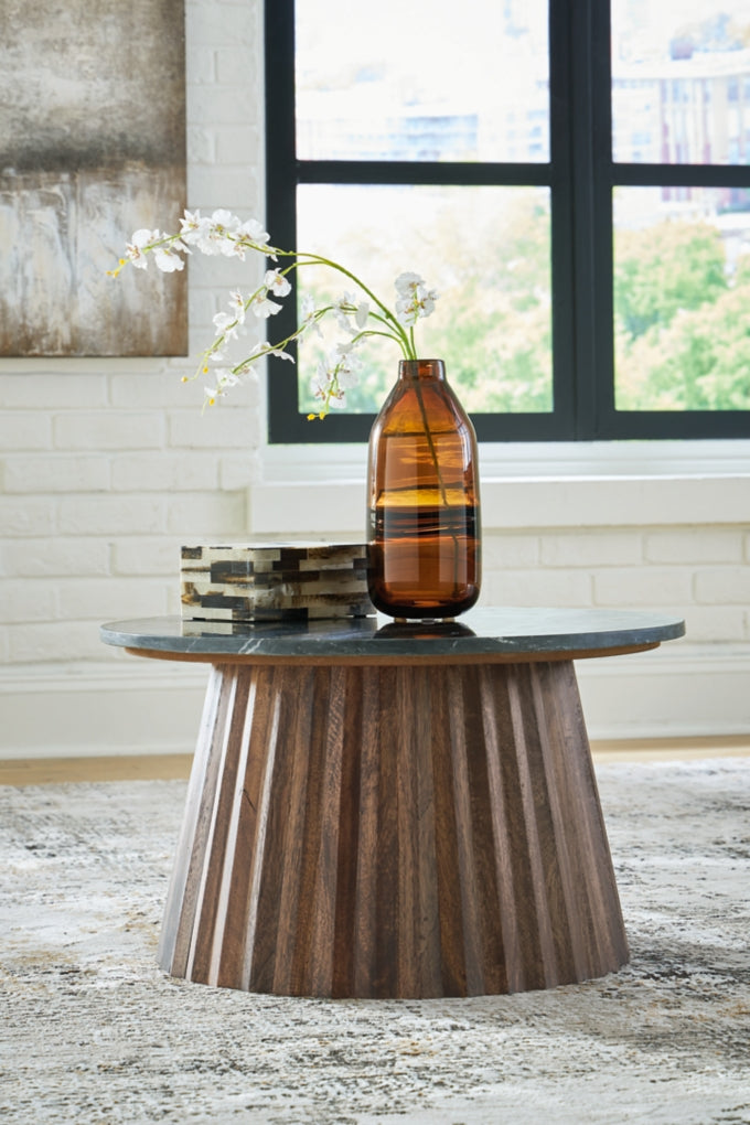 Ceilby Coffee Tables