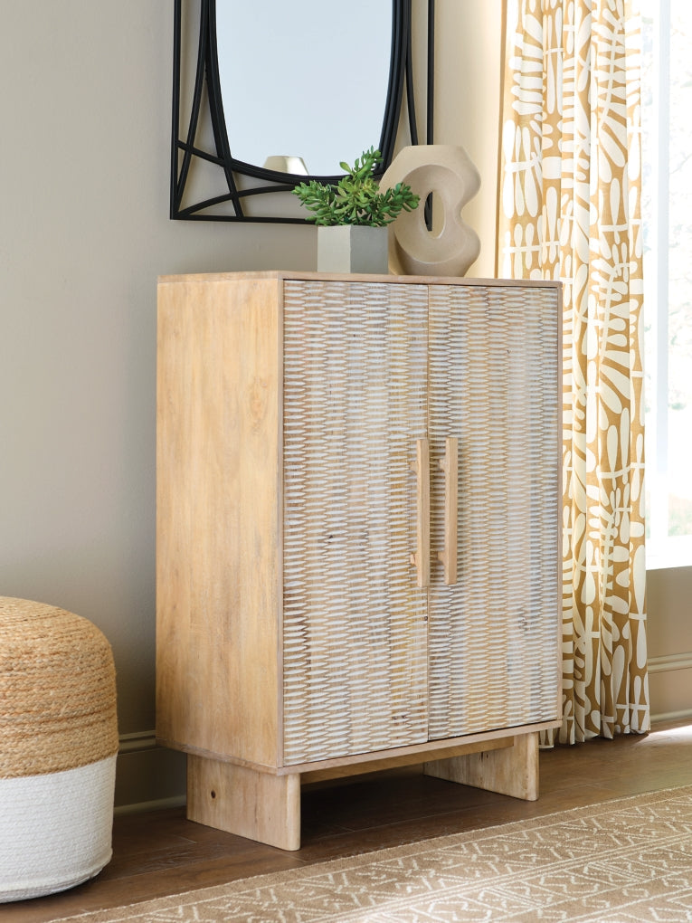 Dallinbury Accent Cabinets