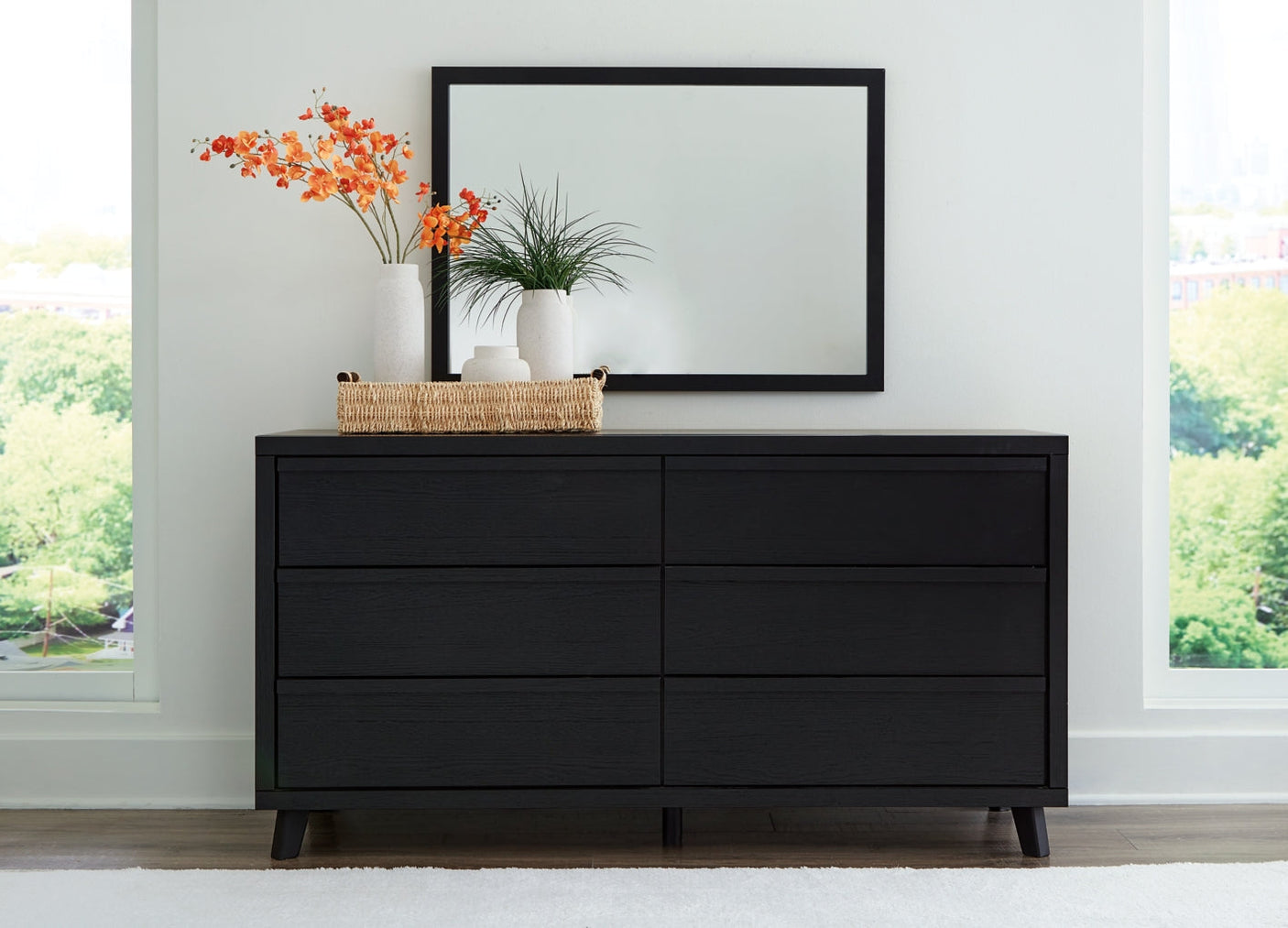 Danziar Bedroom Sets