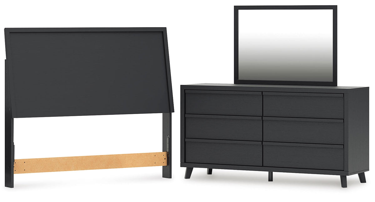 Danziar Bedroom Sets
