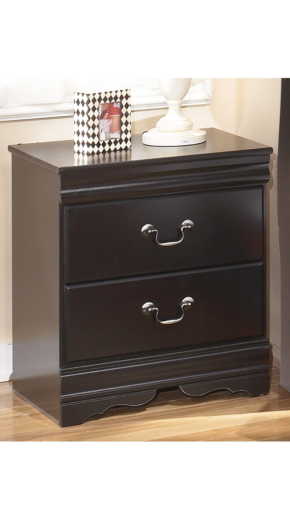 Huey Nightstands