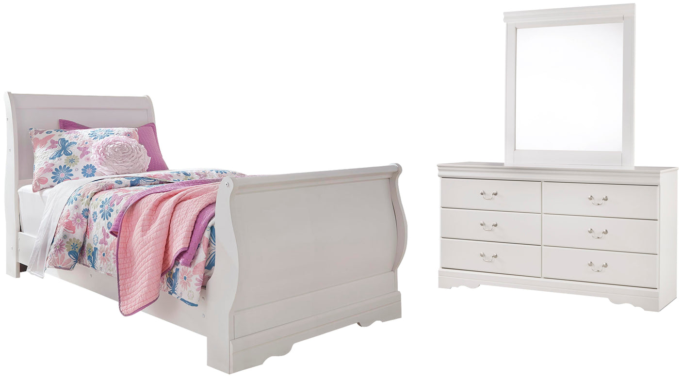 Anarasia Bedroom Sets