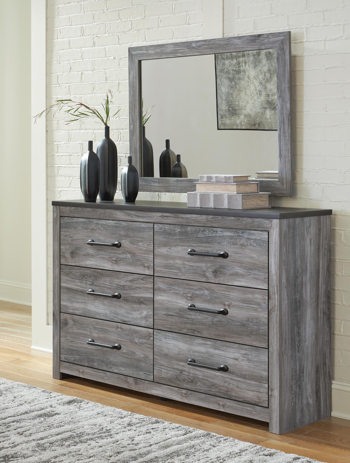 Bronyan Bedroom Sets