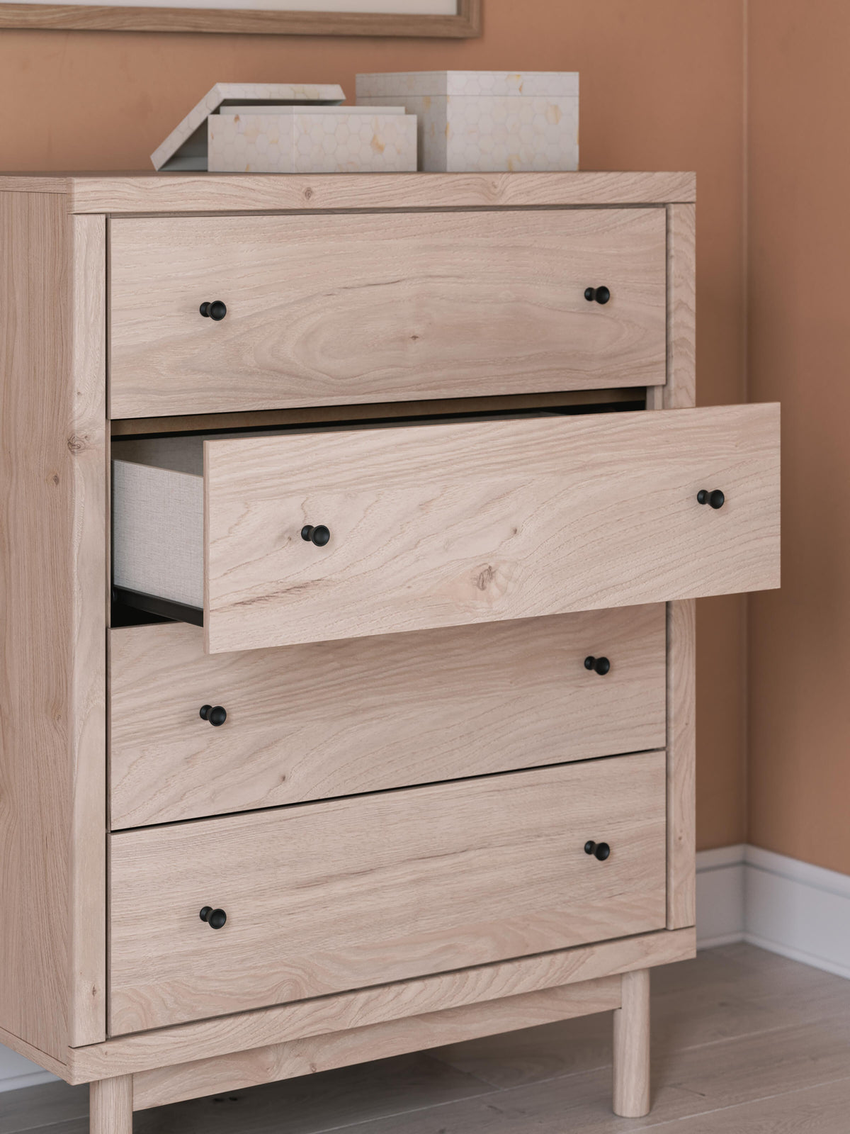 Arloster Chests