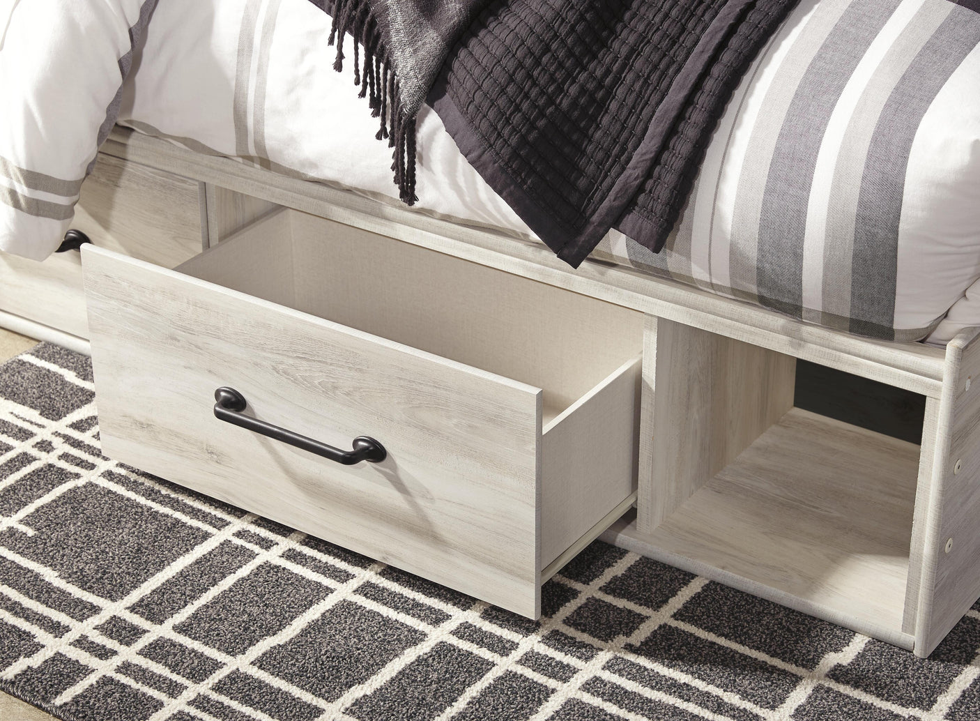 Cambeck Bedroom Sets