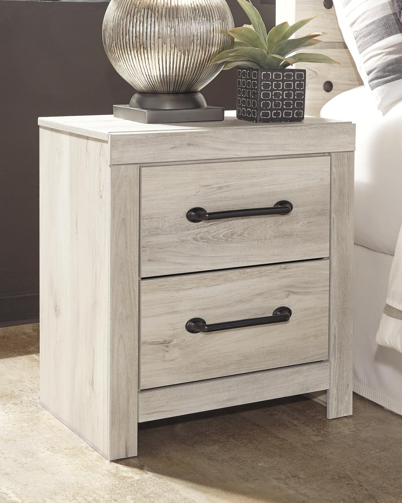 Cambeck Panel Headboard Bed Bedroom Set