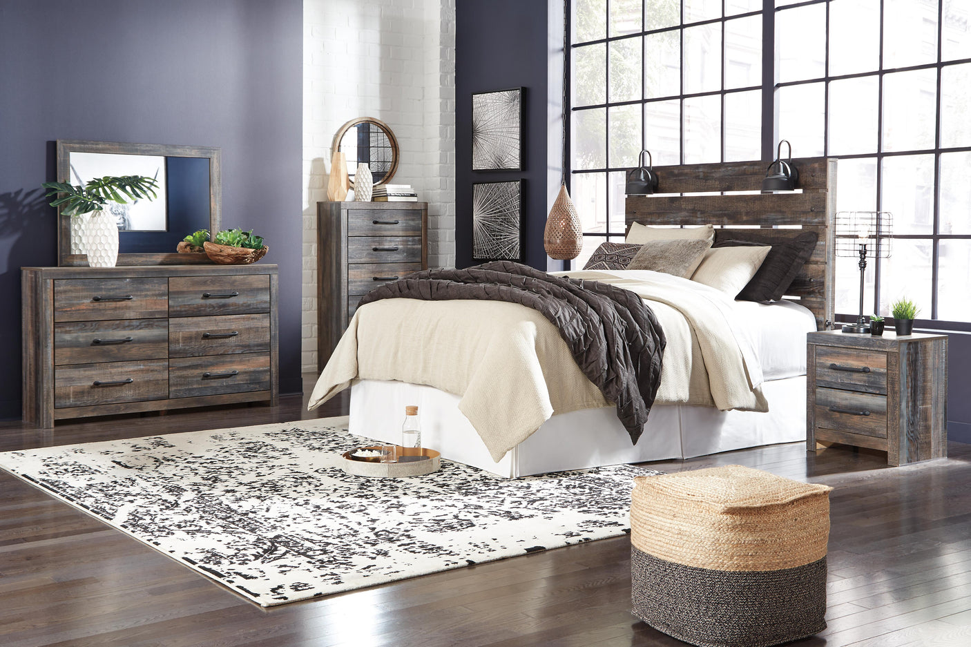 Drystan Bedroom Sets