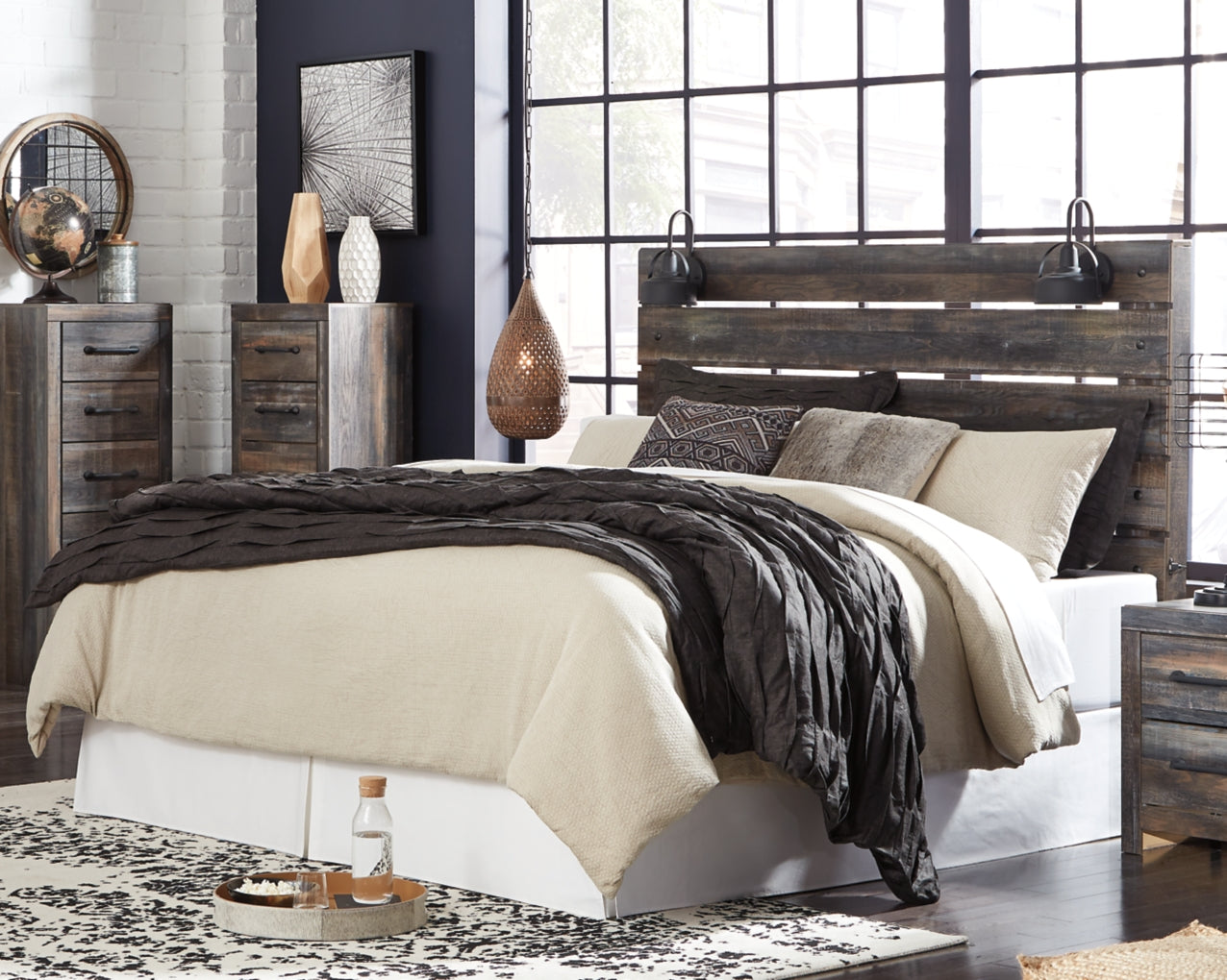 Drystan Bedroom Sets