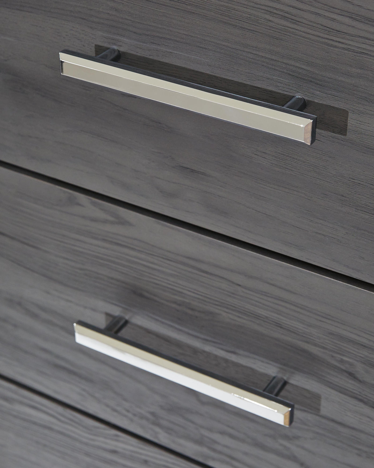 Lodanna Dressers