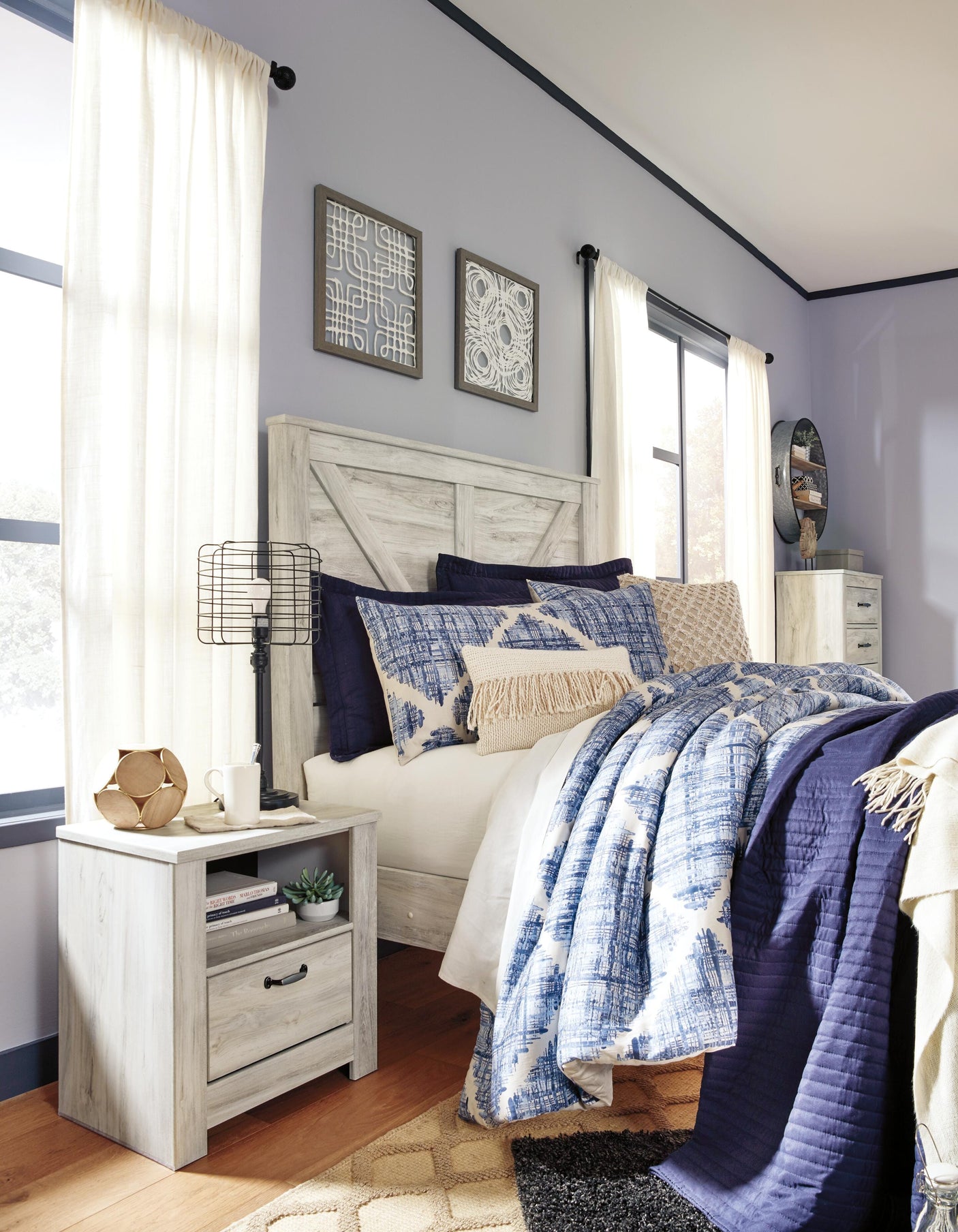 Bellaby Crossbuck Panel Bed