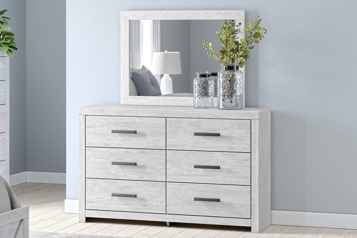 Cayboni Dresser with Mirrors