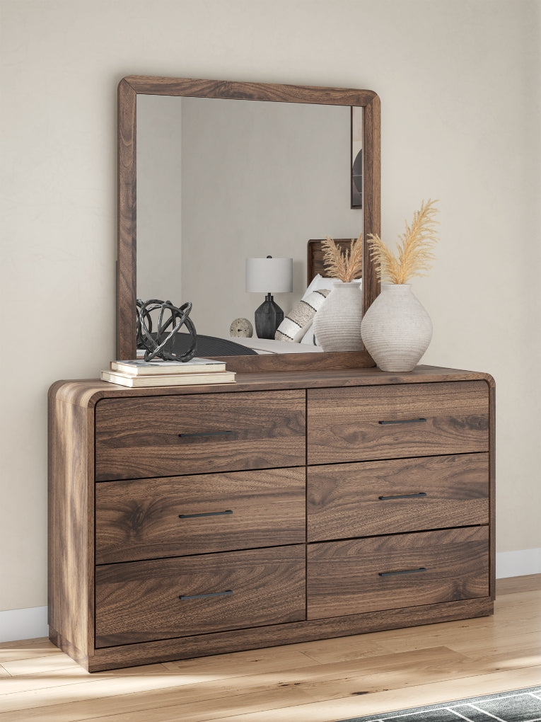 Fortlorn Dresser with Mirrors