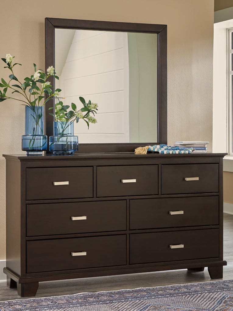 Covetown Dresser with Mirrors