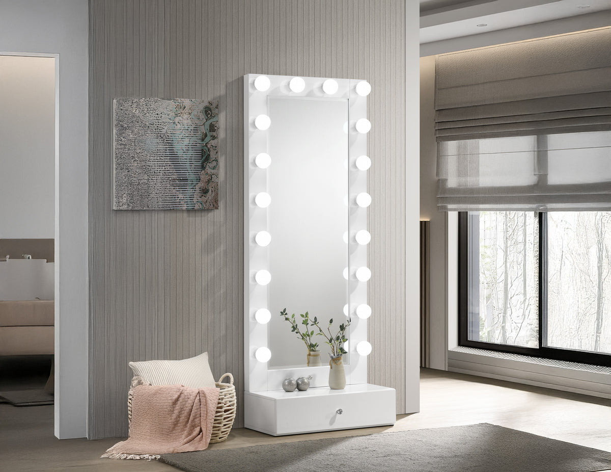 Luxo Bedroom Collection