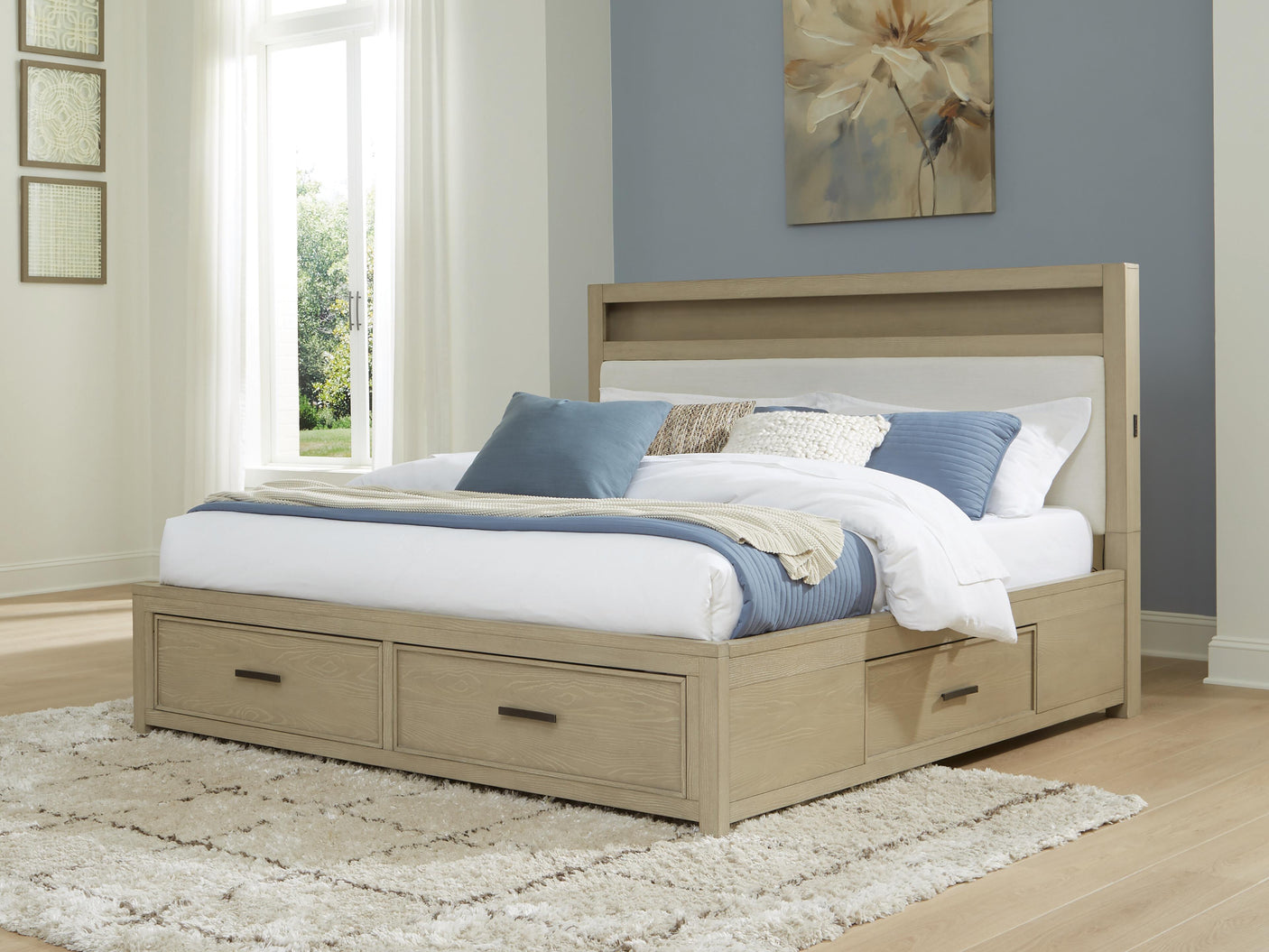 Calmoro Bedroom Sets