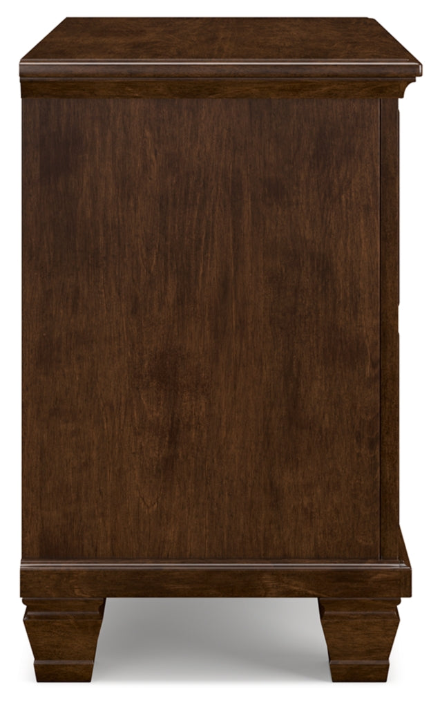 Danabrin Bedroom Sets