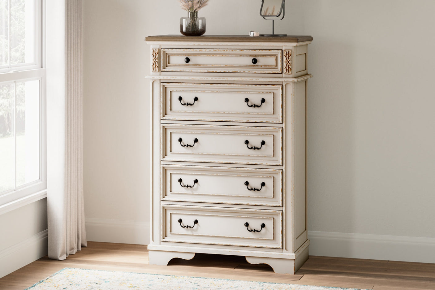 Realyn Chests