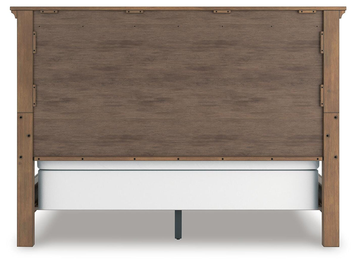 Feddinger Bedroom Sets
