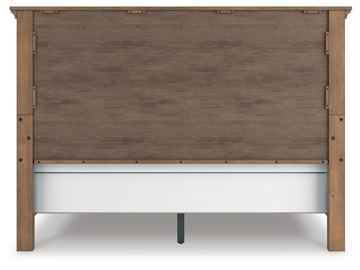 Feddinger Bedroom Sets